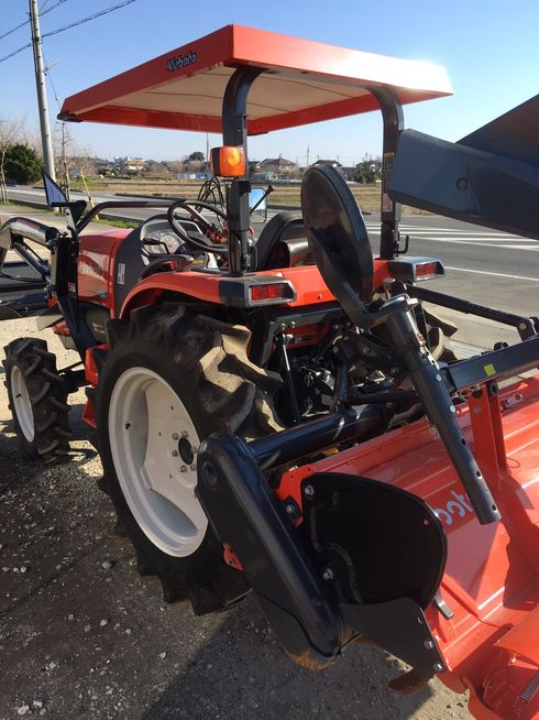 トラクター FT30新車並 写真３