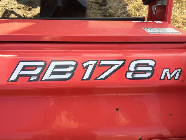 トラクター EG228 28馬力 写真３