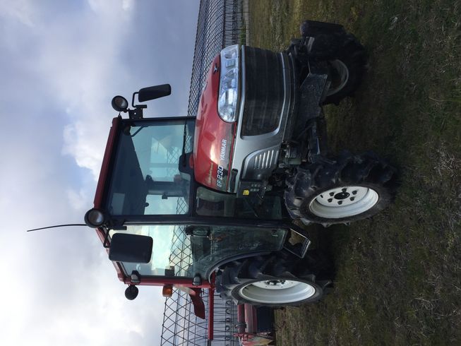 ヤンマー トラクター 写真