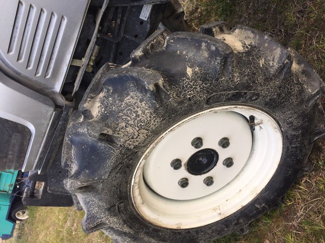 トラクター EF230 写真２