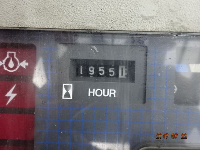 フォークリフト FG18-15 写真４