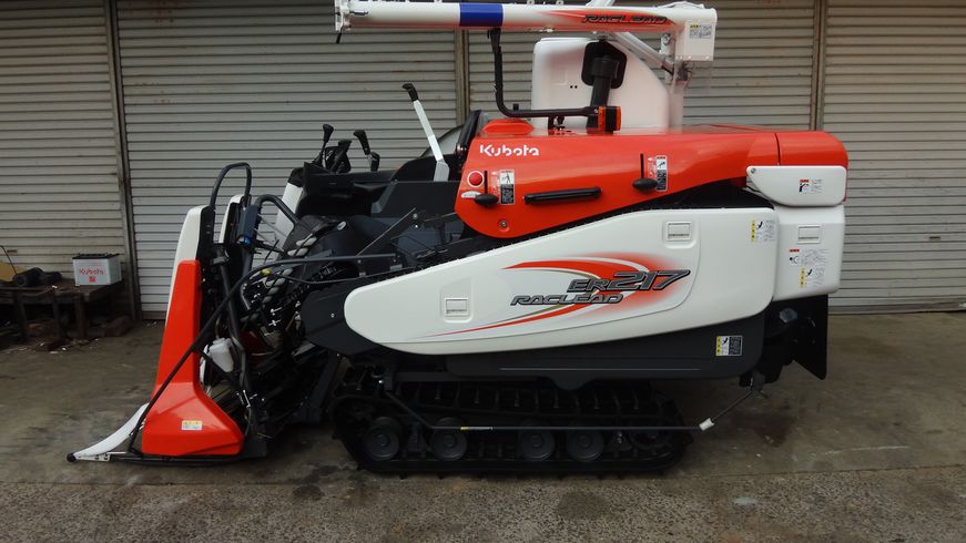 コンバイン ER217 写真２