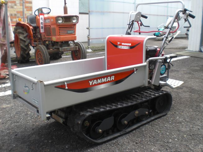ヤンマー 運搬機 写真