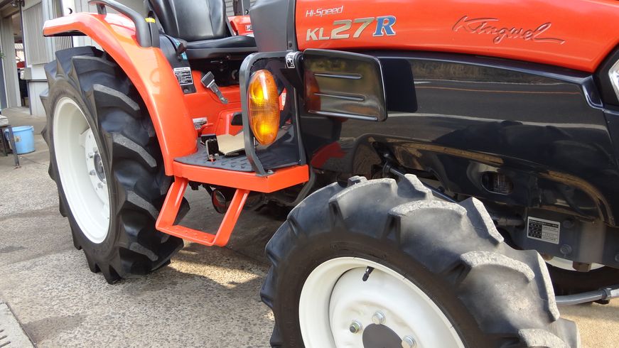 トラクター KL27R 写真４