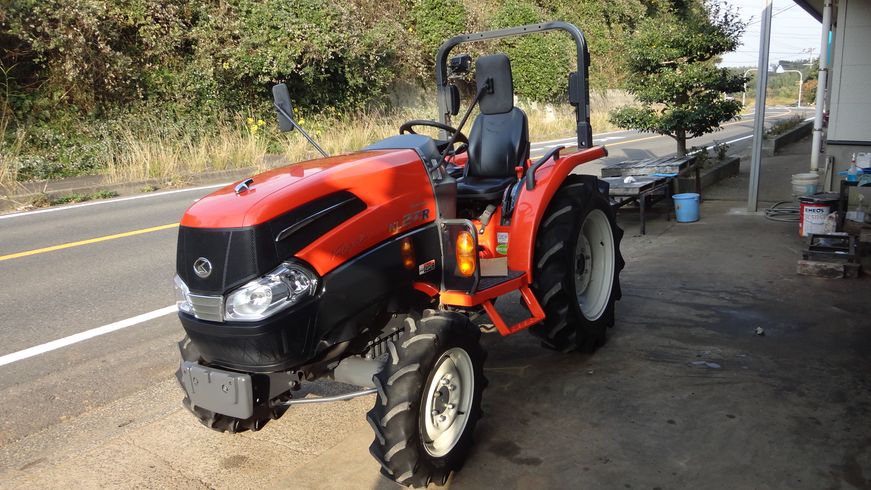 クボタ トラクター 写真