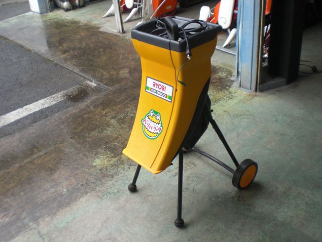 粉砕機 GS2000 写真２