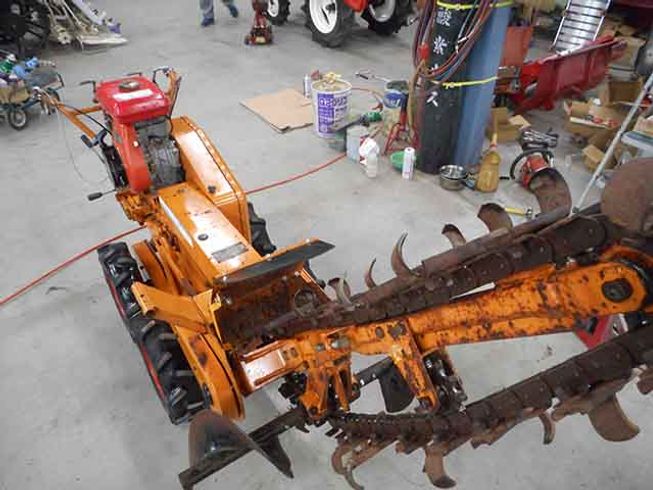 トレンチャー NF-727 写真２