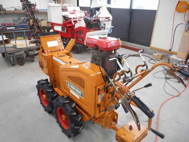 トレンチャー NF-727 写真４