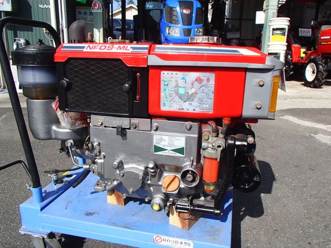 ヤンマー エンジン 写真