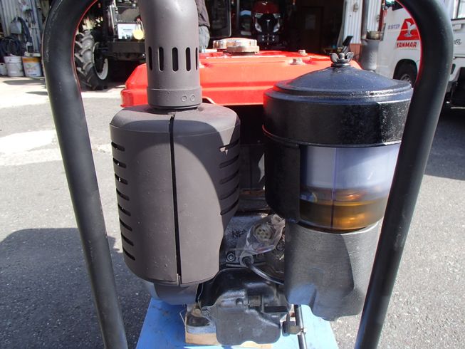 エンジン NFD9-MLE 写真５
