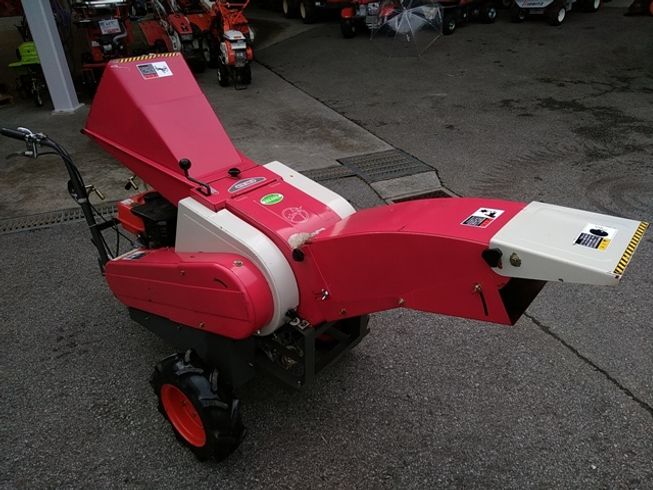 カッター K-20BSSE 写真４