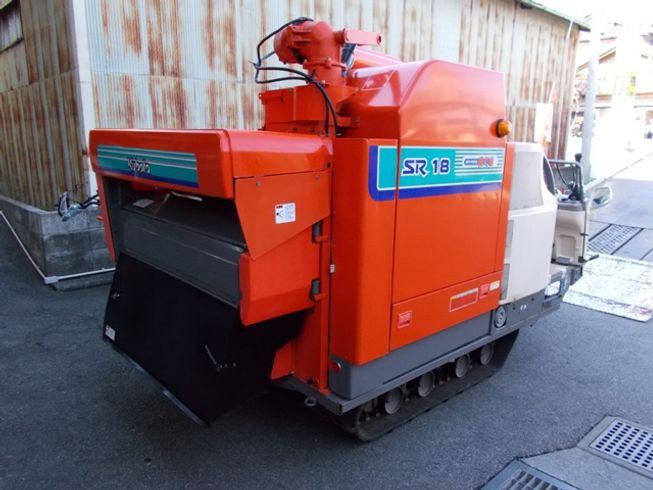 コンバイン SR18AGDW 写真４