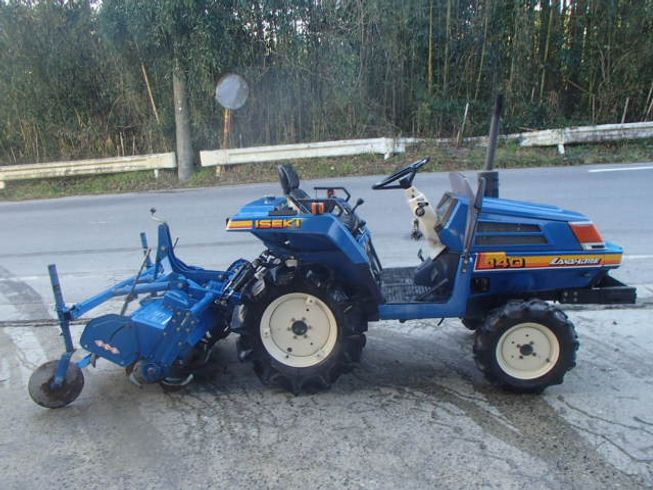 トラクター  TU140   写真３