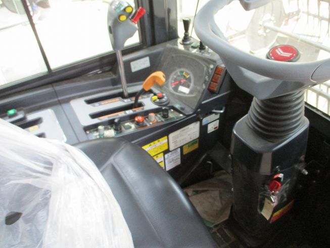 普通型コンバイン YH400 写真４