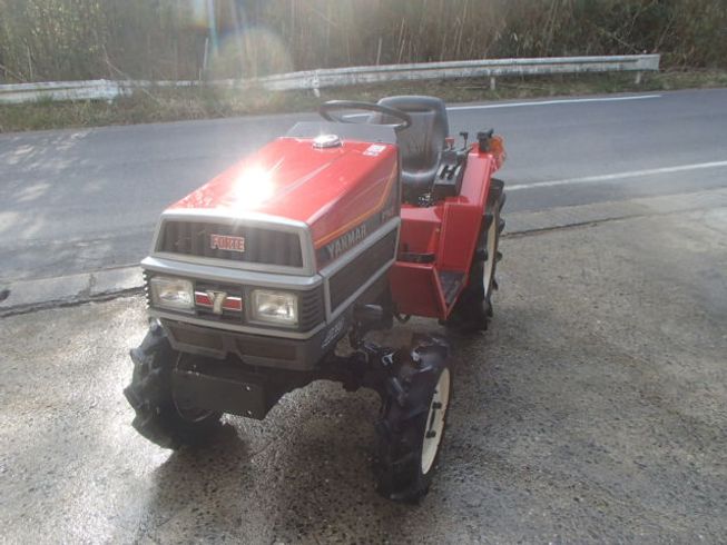 トラクター F145　新品ハンマーナイフモアMK125付   写真２