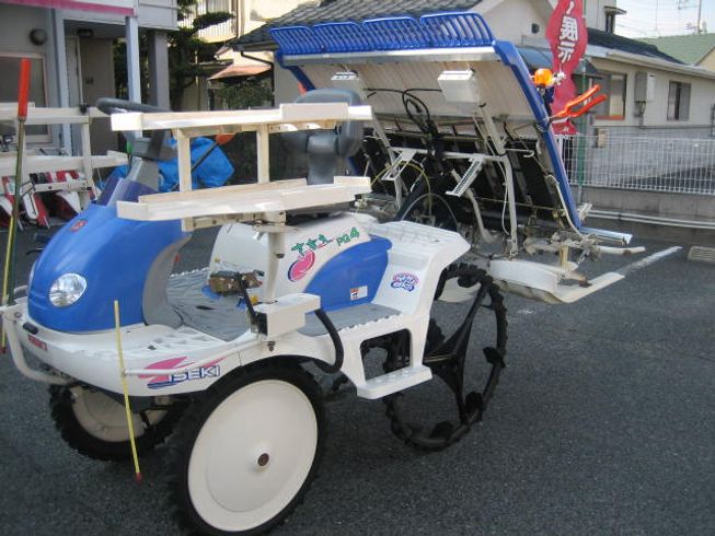 田植機 PQ4 DUH  写真３
