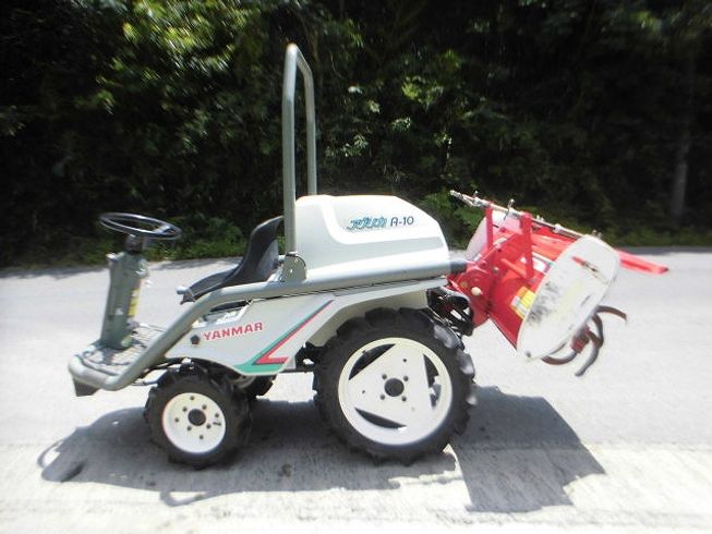 トラクター  A-10　(アグリカ)   写真２