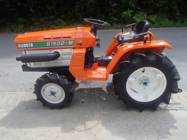 トラクター B1502-M 新品ハンマーナイフモアMK125付  写真４