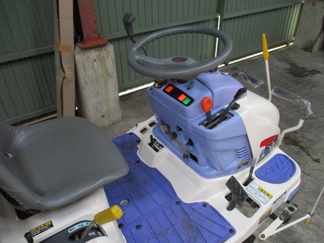 田植機 ＬＶ4 写真６