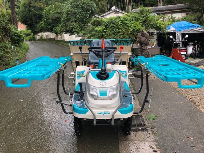 田植機 SPU450P-HR 写真２