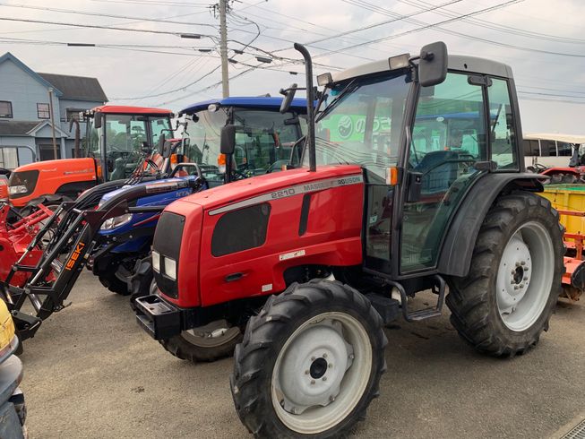 トラクター MF2210 写真２
