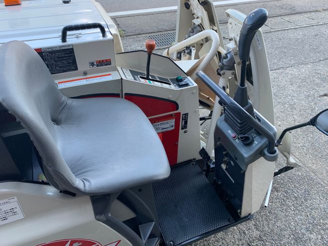 コンバイン VM7 写真３