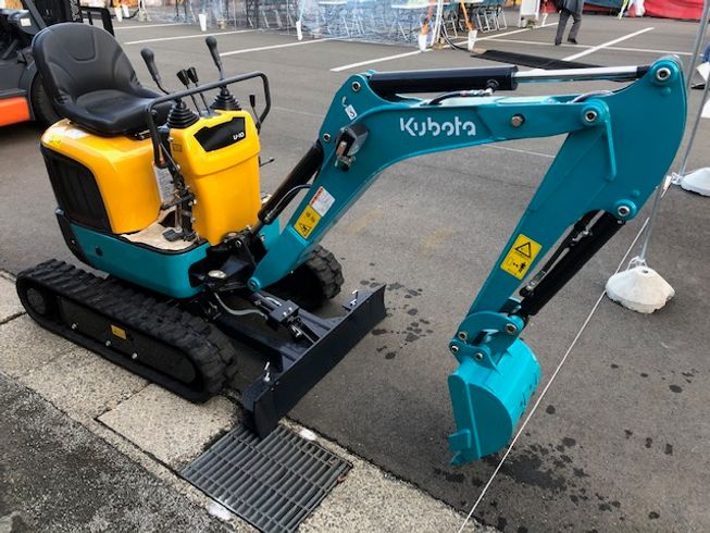 バックホー U10-5 写真４