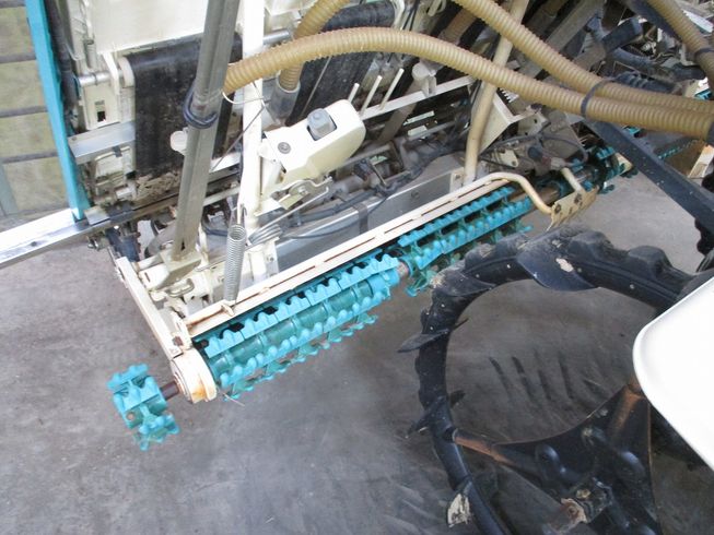 田植機 NSU87 写真５