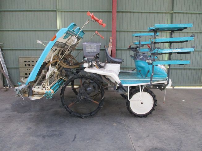 田植機 NSU87 写真３