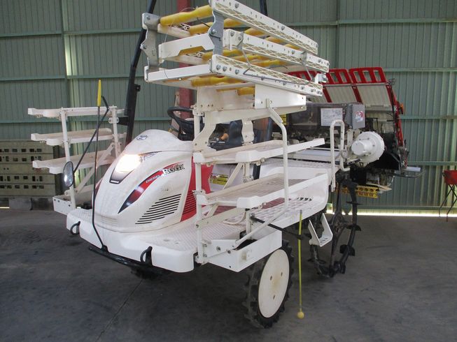 田植機 RG6X 写真２