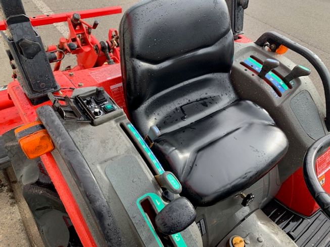 トラクター AF220S 写真５