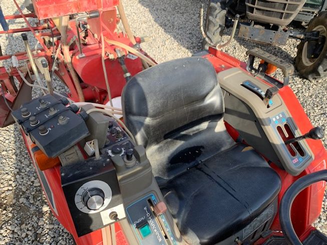 トラクター F6 写真６