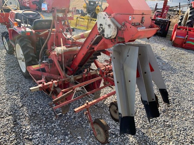 トラクター F6 写真４