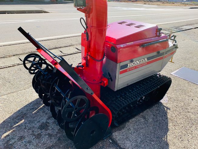 除雪機 HS2212Z 写真２