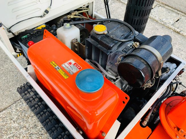 除雪機 KSR10D 写真９