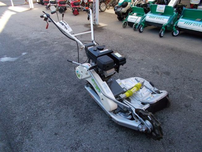 畦草刈機 WM736A 写真２