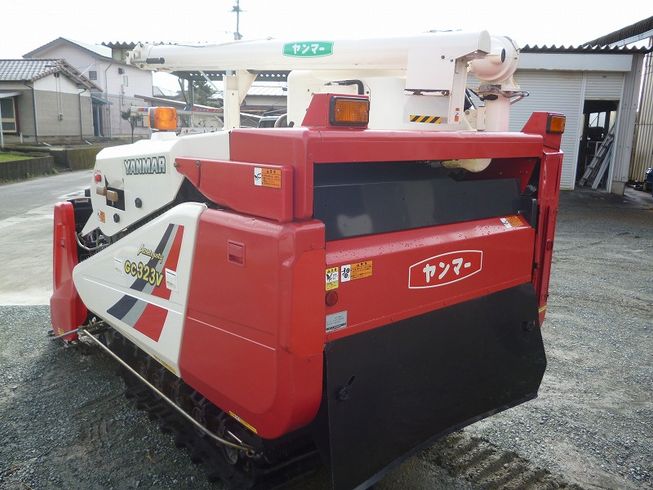 コンバイン GC323V 写真４