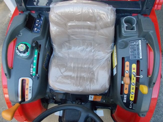 トラクター EG222U 写真６