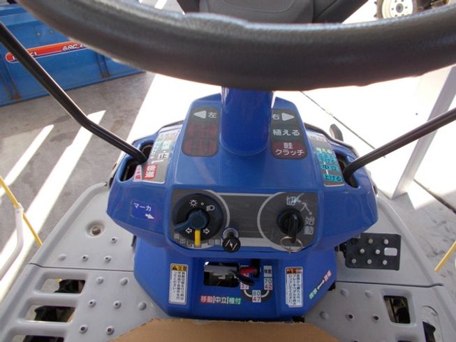 田植機 PQZ4-DUL 写真９