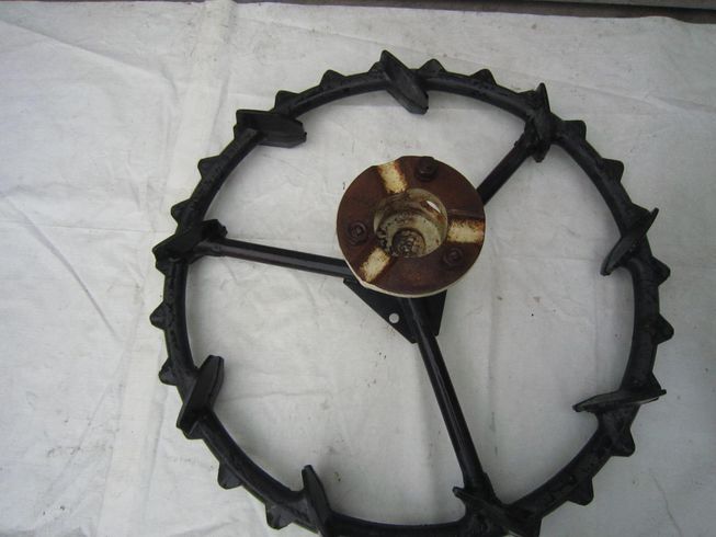 部品（パーツ） 田植機用補助輪2本セット　岐阜 写真３