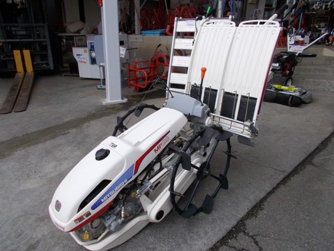 田植機 MP28DB 写真２