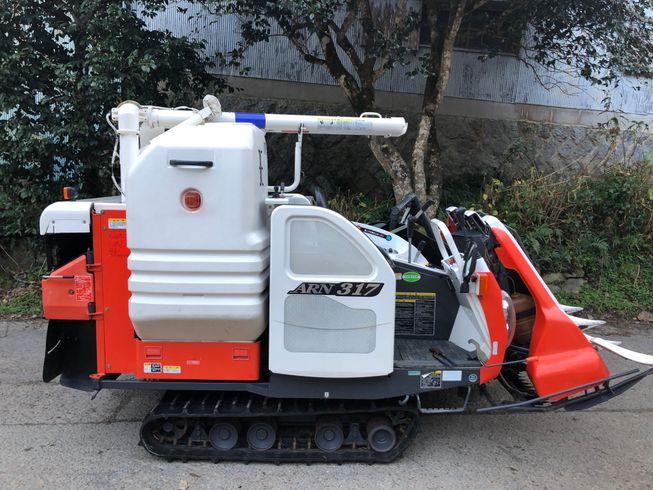 コンバイン ARN317GLW 写真８