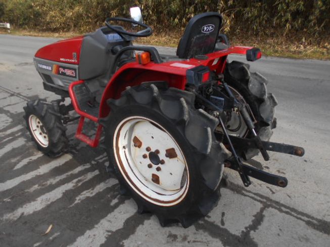 トラクター  F-180　新品ハンマーナイフモアMK135付   写真２