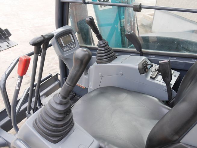 バックホー RX306 写真６