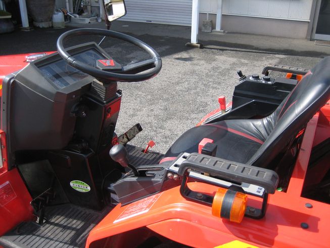 トラクター F165DAUS(16.5馬力） 写真９