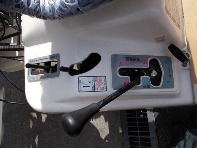 田植機 Pe-4S 写真５