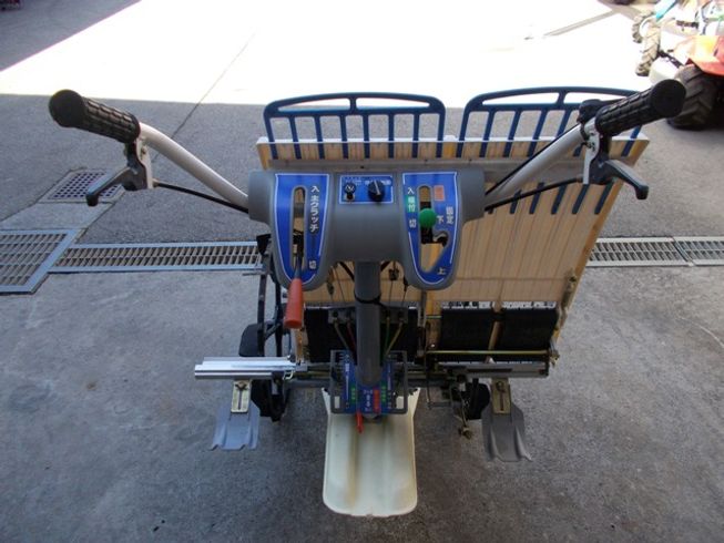 田植機 PC2S-70 写真５