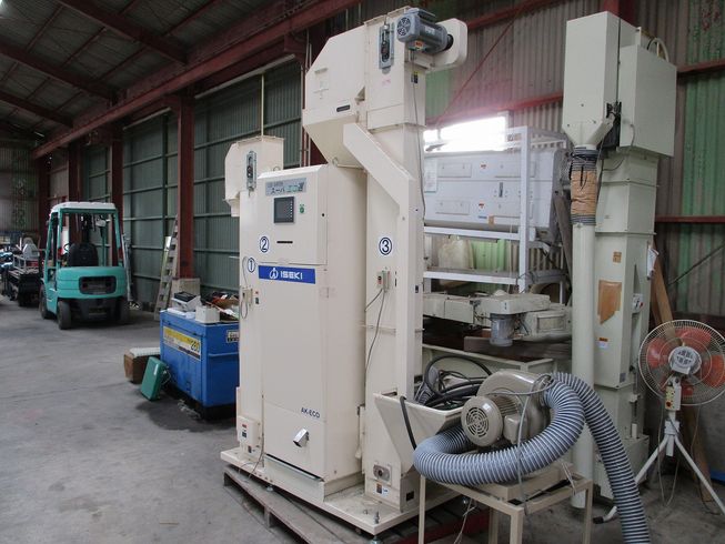 色彩選別機 AK-ECO 写真４