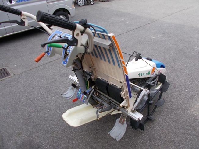 田植機 PC2S-70 写真３