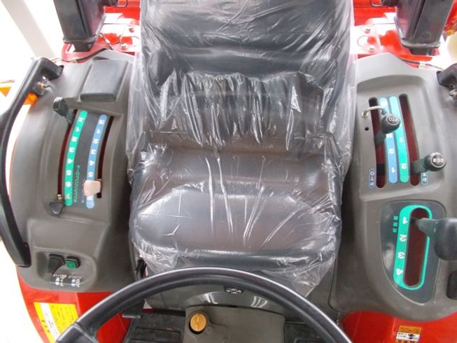 トラクター F-190VPS 写真４